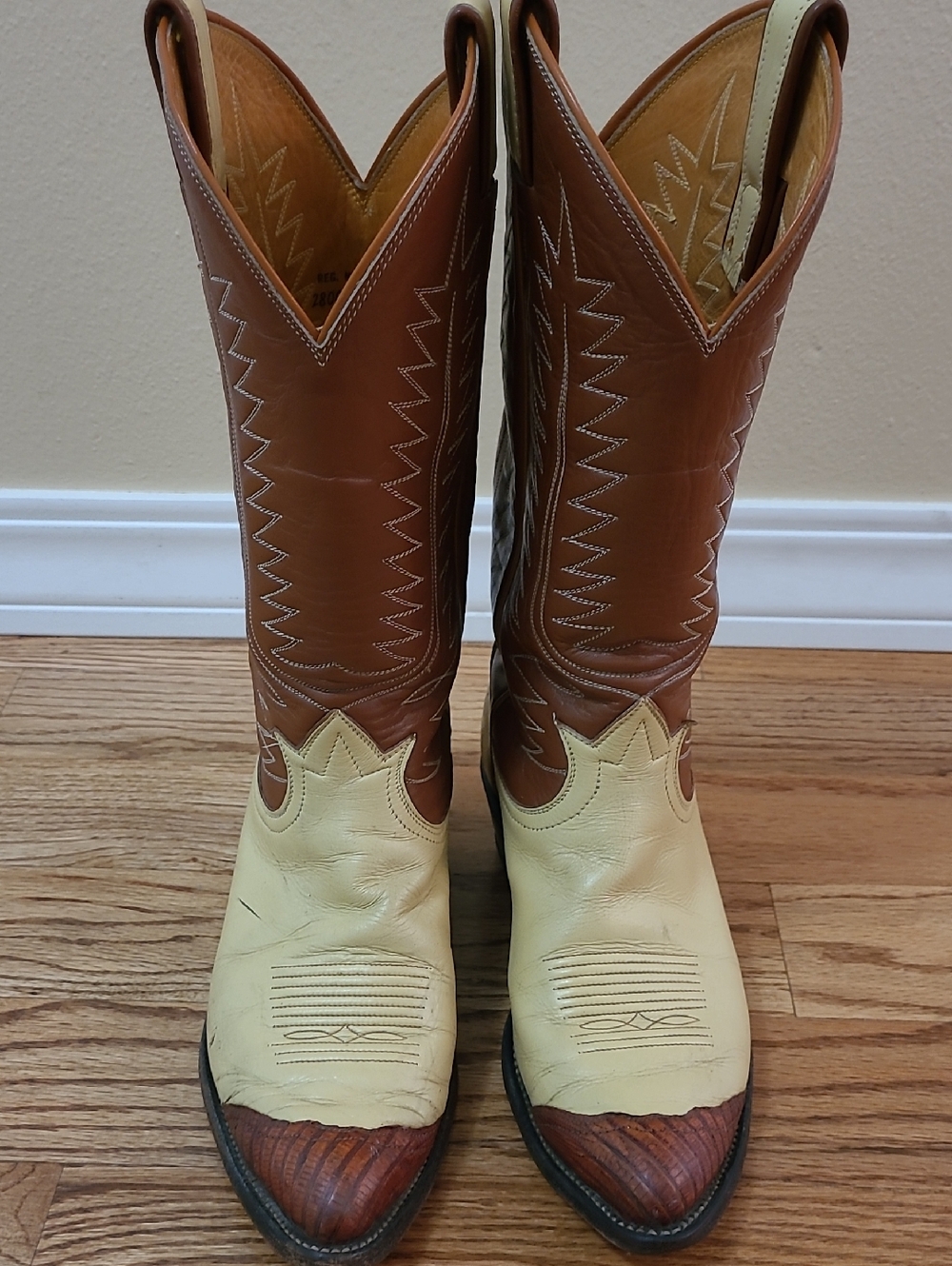 Vintage Two-tone Tony Lama Cowboy Boots